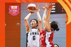 体育传统学校联赛高中女子组最佳得分手:王洛雅 盖帽手:张一诺