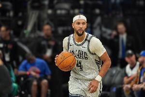 难救主!萨格斯8中6拿20分8板4助 贝恩9中4得9分5板6助